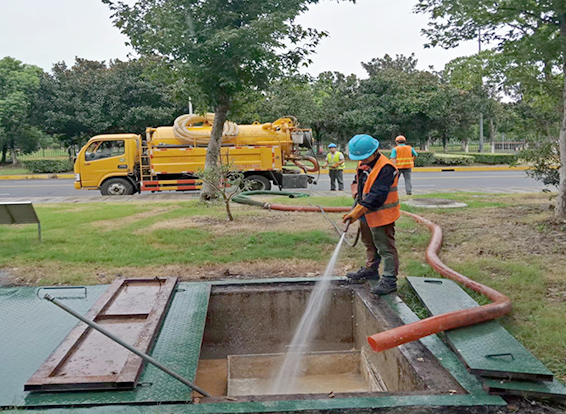 伊通化油池清理